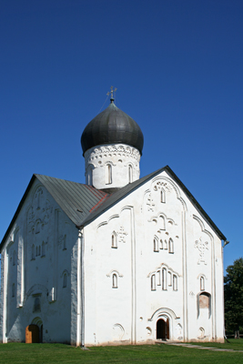 Церковь Спаса на Ильине (1374). Фото: Олег Манаенков