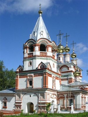 Богоявленский собор в 2006 году (после реставрации). 
            Фото: Талюша