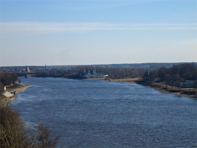 Река Великая и Мирожский монастырь. Фото: Виталий Арнольд