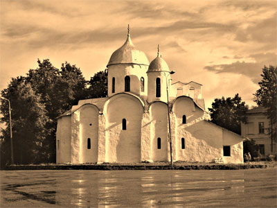 Собор Иоанна Предтечи (1240). Фото: Ярослав Блантер