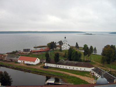 Панорама с колокольни. 
            Фото: Илья Буяновский