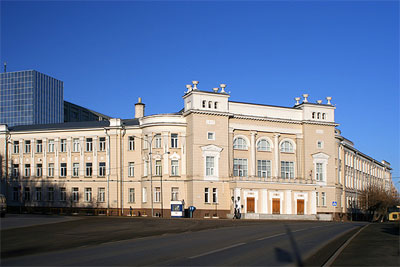 Училище Колокольникова (1908—1913). Фото: Денис 
        Кабанов